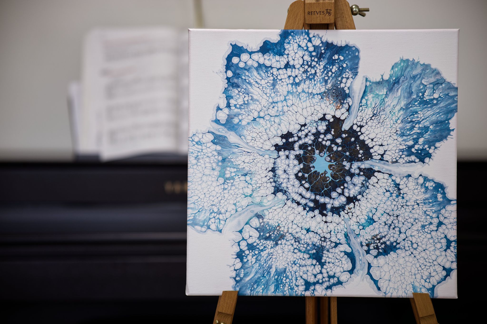 "Perlenblume blau"